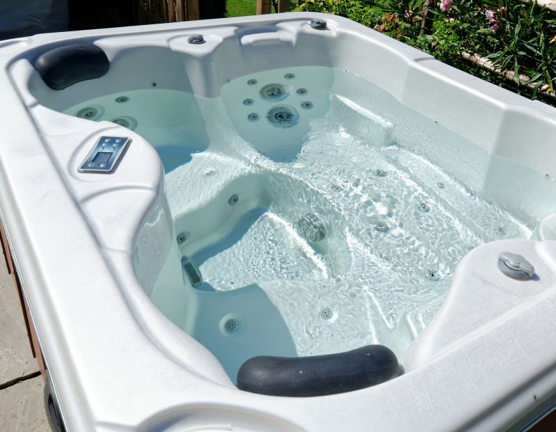 Spa-style Tub